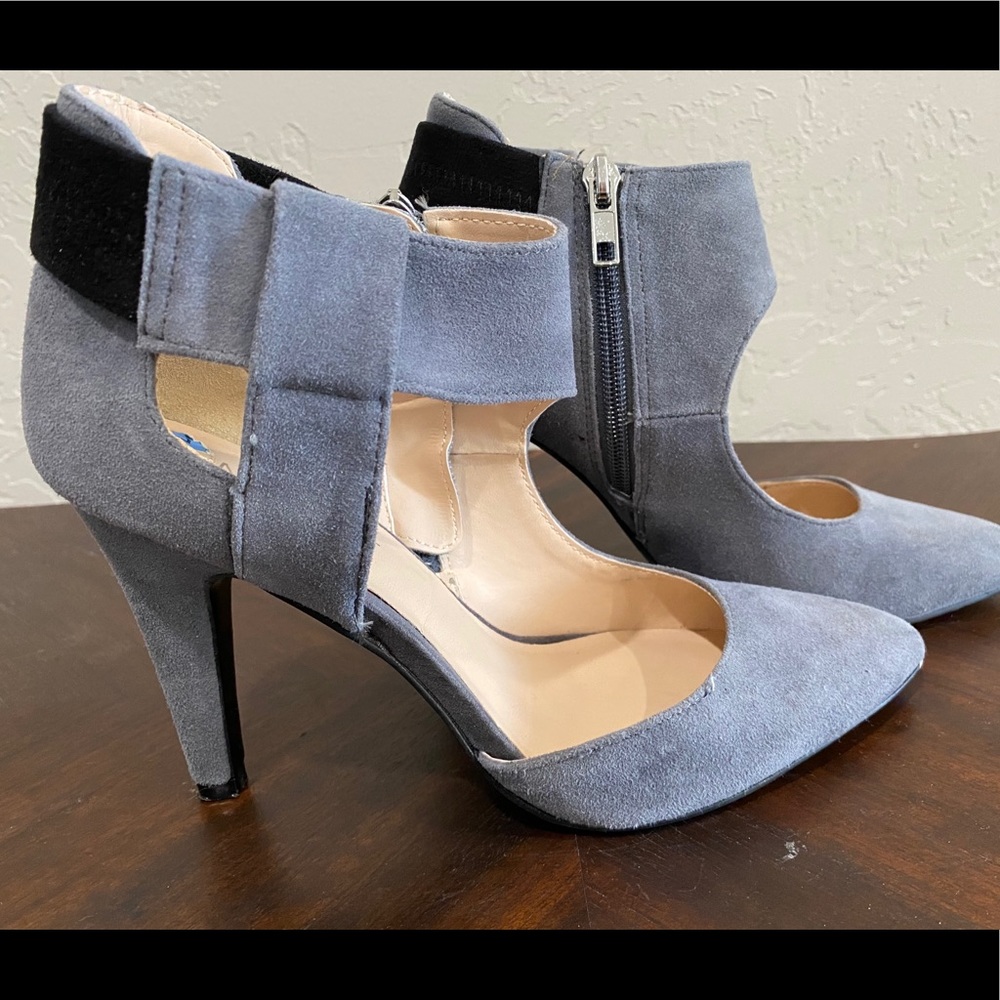 Nine West Gray heels size 6 1/2